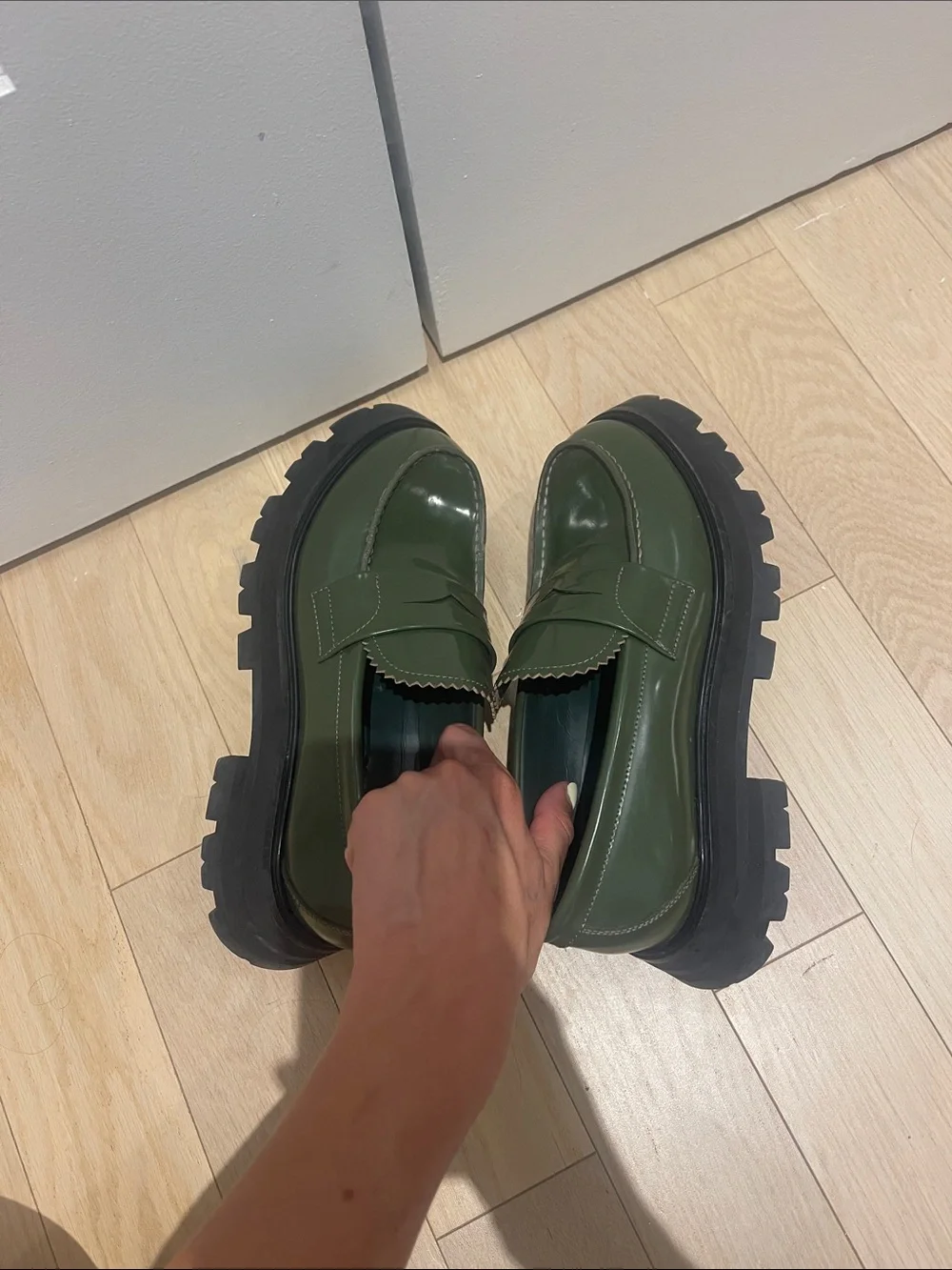 Alexander McQueen Women’s Olive Green Chunky Penny Loafers